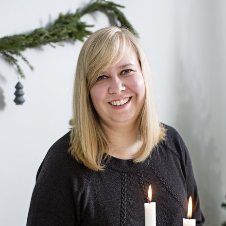 Muutettuaan Helsinkiin Taija huomasi asunnottomat eikä voinut olla auttamatta. 