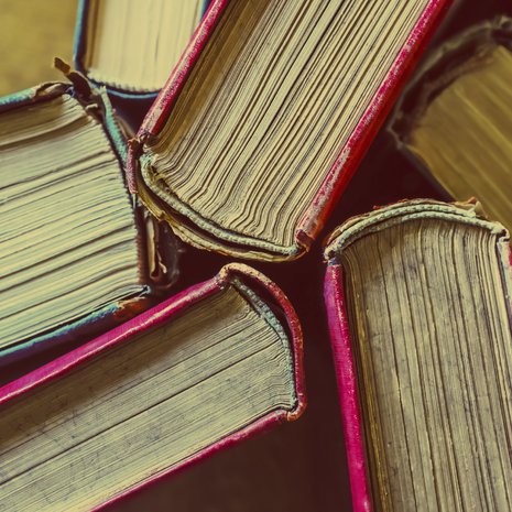 Kenen hyllystä on kyse?