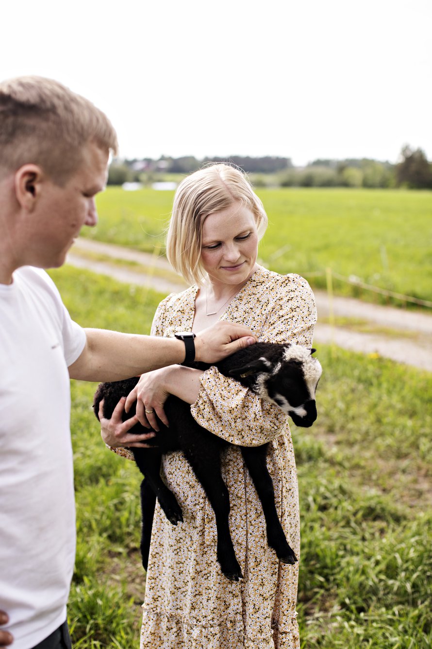 Veeran mielestä häntä ja Sakaria yhdistävät samanlaiset arvot sekä yrittäjähenkisyys."Optimistisesta elämänasenteesta on aina hyötyä."