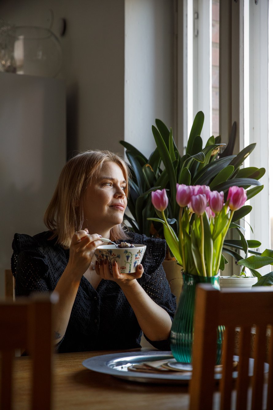 ”Tärkein elämänohjeeni on tämä: nyky, syö, liiku, puhu, pyydä apua. Harjoittelen sitä itsekin joka päivä.” Nuorisolääkäri Miila Halonen-Saari, KK4/2022