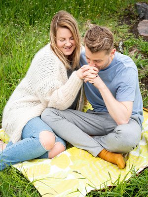 Laura Frimanin ja Lauri Tammisen suhde alkoi viime ystävänpäivänä suorasta radiolähetyksestä.