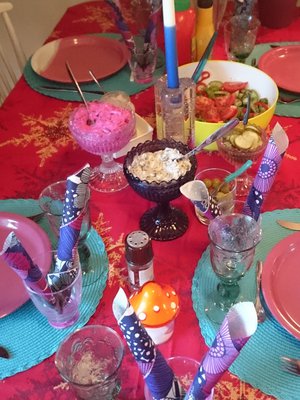 Kuva on lukijabloggaaja Pulina Ellin "jouluetkoilta".