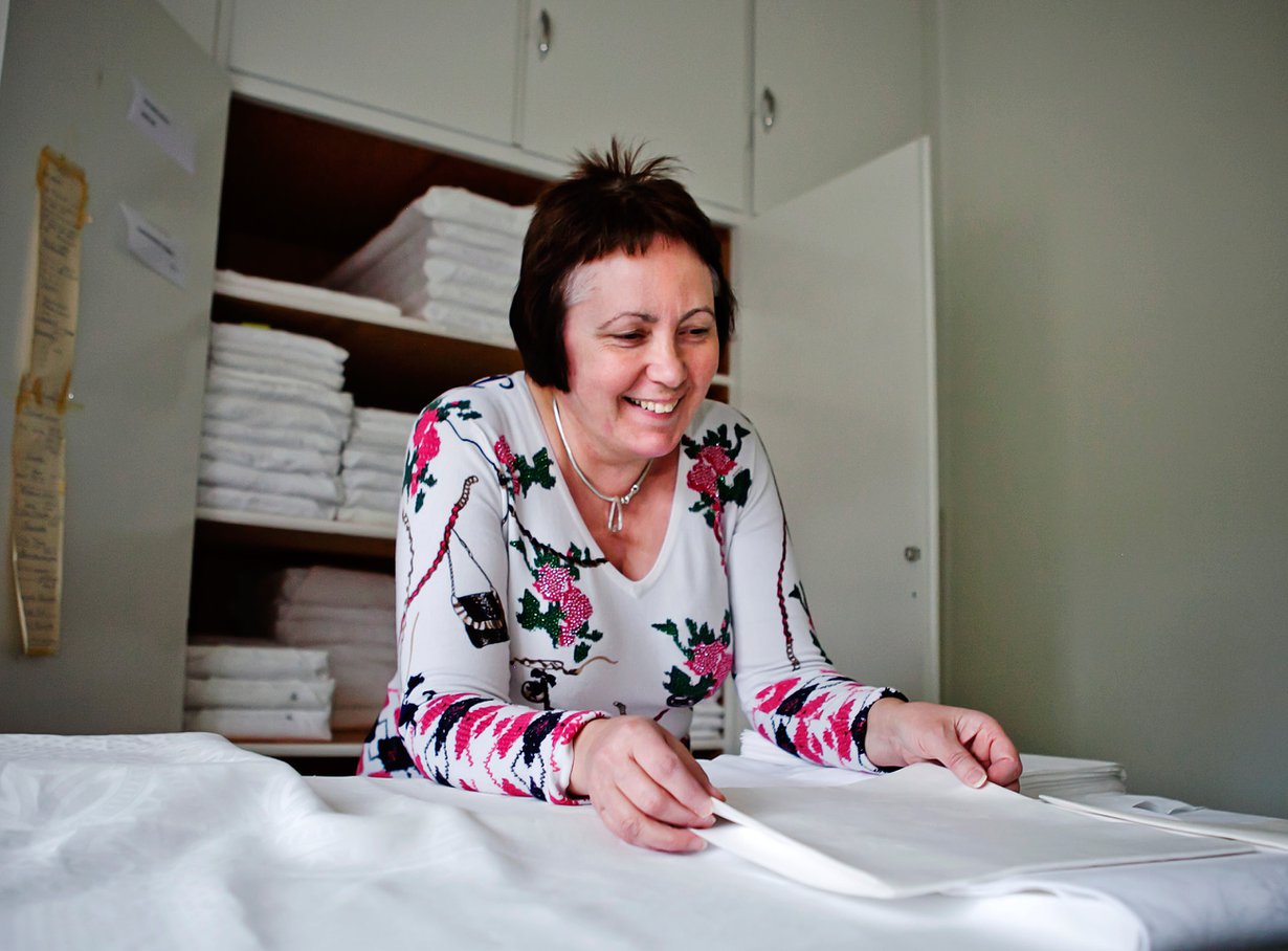 Liisa Hartikainen on tuonut ekologisen sappisaippuan Ruotsin hovin liinavaatevarastoon.