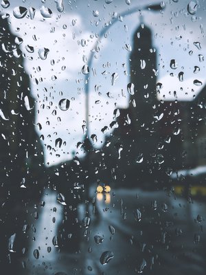 Tunne huonon sään aiheuttamasta ahdistuksesta väheni, kun tutkimushenkilöt lähtivät säästä huolimatta ulos.