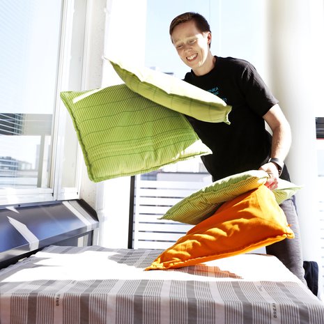 Ammattijärjestäjä Elina Alasentie kertoo, miten saat tunnin lisäaikaa