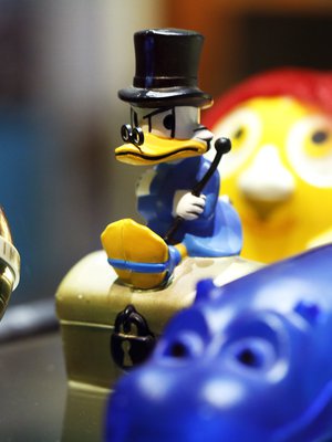 Kolikot kotiin kirpputoreilta, menot Excel-taulukkoon ja jopa seitsemän eri tiliä eri tarkoituksiin! Siinä muutama vinkki, joilla onnistut säästämään pitkän pennin.