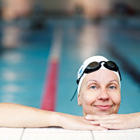 ”Vesi on elementtini. Voitan ainakin ne, jotka eivät ole altaassa”, Noora sanoo.