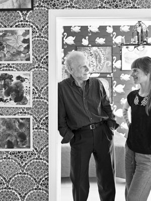 Kun Reetta Hynninen kuoli, Jorma menetti puolison ja Laura äidin. Yhteinen suru yhdisti isää ja tytärtä. 