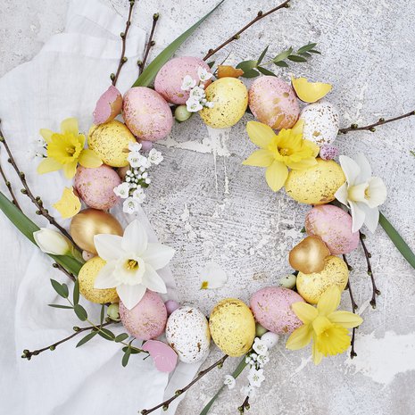 Kauneimmassa kranssissa on mukana myös sirpaleita.