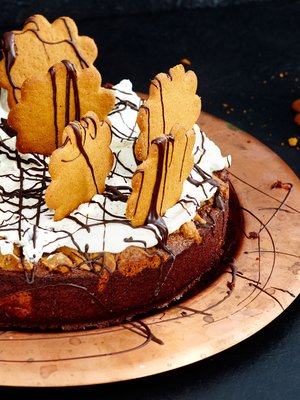 Näyttävä kakku on valmista puolessa tunnissa.