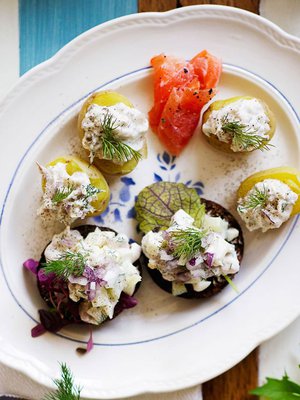 Sillikaviaari sopii saaristolaisleivälle tai blinin kaveriksi.