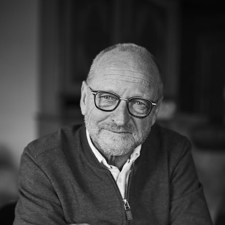 ”Minulle oli tärkeää puhua lapsille avoimesti syistä, jotka johtivat eroon”, Tommy Hellsten sanoo.