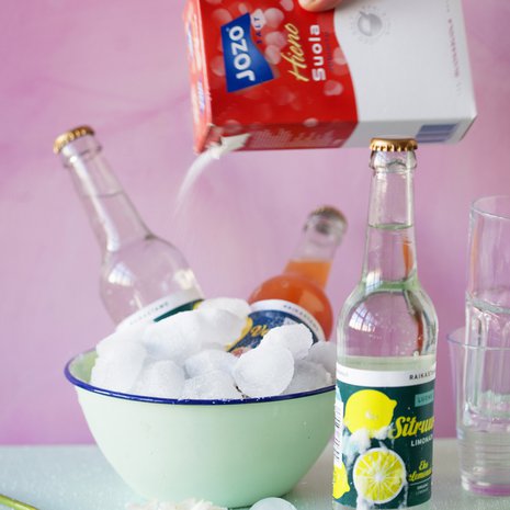 Jäähdytä juomat nopeasti.