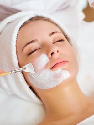 Hyväkuntoinen iho on kaunis, mutta kuinka paljon siihen kannattaa käyttää rahaa? 