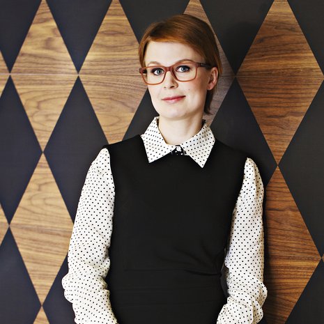 Jutun lukijamallina toimi rahoituksen suunnittelija Taina Kolunsarja, 30. Hän asuu Seinäjoella avopuolisonsa kanssa ja harrastaa käsitöitä, liikuntaa ja lukemista.