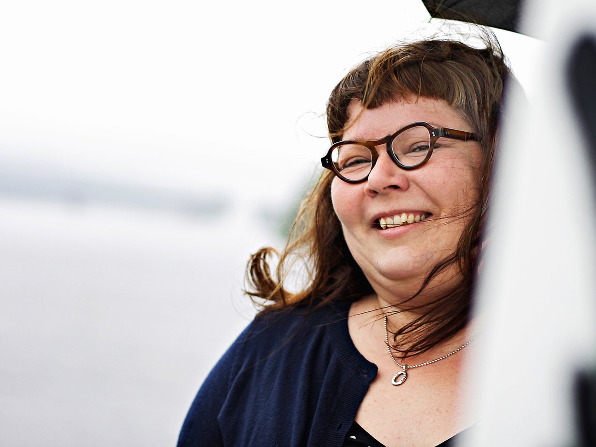 Hannele kiinnostui tasa-arvosta jo lapsena. ”Olin 12-vuotias, kun lainasin Simone de Beauvoirin kirjan Toinen sukupuoli."