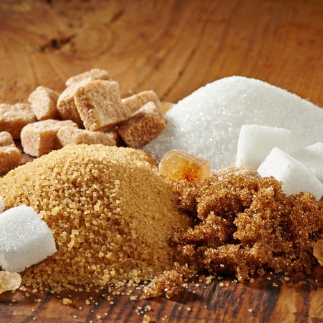 Tiedätkö miten ruokosokeri eroaa muscovado-sokerista? Tiedosta voi olla hyötyä leipomispuuhissa.