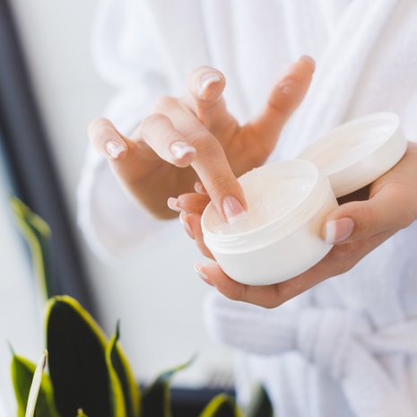 Mitä jos et olisi koskaan aloittanut ihon rasvaamista? Tottuiko se tarvitsemaan kosteusvoidetta?