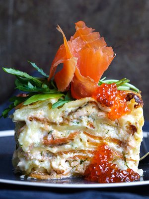 Lohilasagne suorastaan sulaa suussa. 