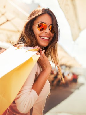 Syy numero 14: Kun kotona on sotkuista, sieltä tekee mieli lähteä pois. Tulee käytyä ihmisten ilmoilla!