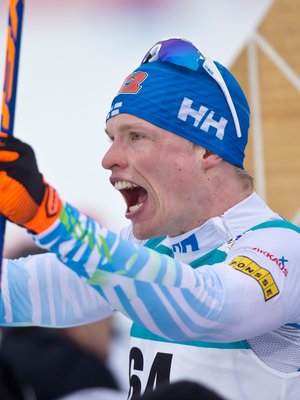 Kun Iivo Niskanen hiihtää olympialaisissa 50 kilometriä, Jarmo Lehtinen selostaa radiossa kolme tuntia. 