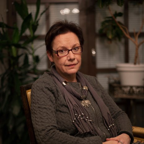 Kun Marja-Leena näytti rauhanturvaajien tunnistuslevyn äidilleen ennen lähtöä, äiti alkoi itkeä: "Tämänkin jouduin elämässäni näkemään."