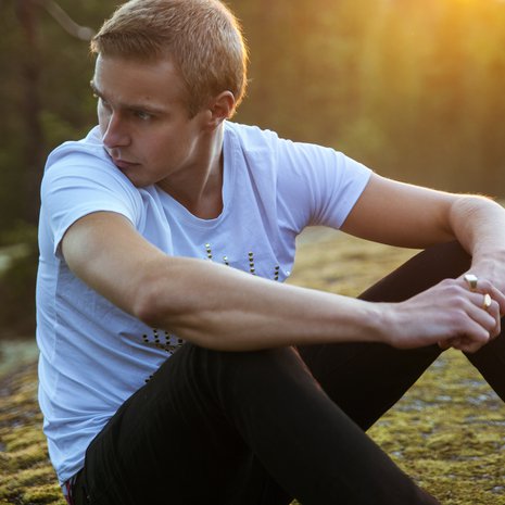 "Jos on mennyt tosi huonosti ja siitä suosta nousee, haluaa tehdä hyvää muillekin", Ville sanoo.