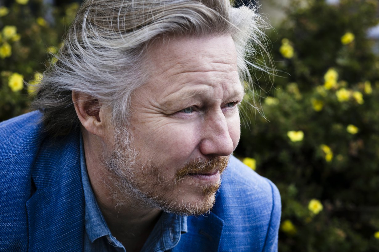 Jyrki Sukula on 51-vuotias kokki, joka tunnetaan muun muassa tv-ohjelmista Kokkisota, Kuppilat kuntoon, Jyrki Sukula! ja Sukulan suojatit. Perheeseen kuuluvat Riikka-vaimo, Helmi, 7, ja Alma, 9, sekä tytär Anna Daalia, 25, aiemmasta liitosta.