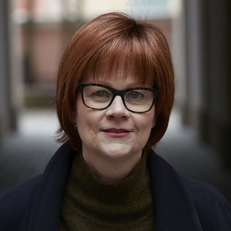 Näyttelijän ammatti oli Lilli Earlin unelma. ”Pienenä halusin perustaa barokkiteatterin, jossa esitettäisiin Shakespearea ja Molièrea ja jonne yleisö pukeutuisi aina parhaimpiinsa.”