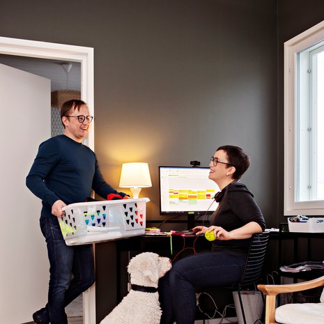 ”Uskon, että ilman eroa emme olisi ikinä löytäneet tärkeitä asioita toisistamme uudestaan. Silloin emme olisi onnellisia yhdessä”, sanoo Saaran mies Toni.