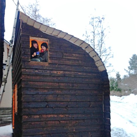 ”Koko peräkärryunelmani herätti lähipiirissä huumoria ja kauhistusta. Mutta jos kaipaisin vedenkeitintä tai imuria, voisin muuttaa takaisin vuokra-asuntoon.”