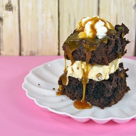 Luterilainen moraali sanoisi tässä kohtaa ei-ei, mutta elämän pienistä iloista saat voimaa arkeen. Se maksaa itsensä takaisin moninkertaisesti.