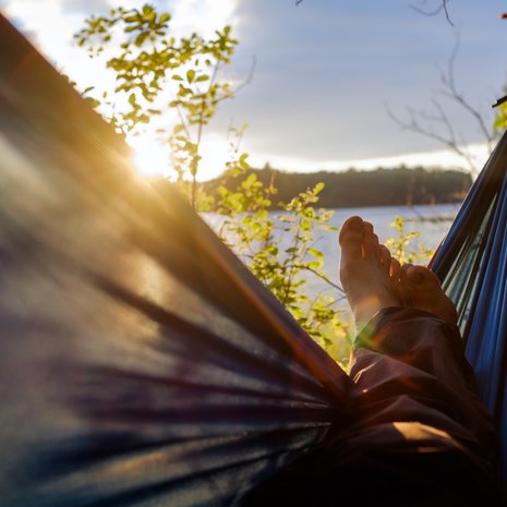 Mökillä on virallinen lupa laiskotella.