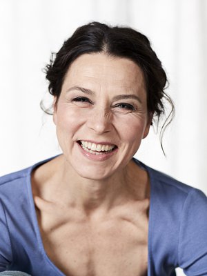 Koreografi ja kirjailija Hanna Brotherus muistaa edelleen sanat, jotka kuuli ystävältä vaikealla hetkellä.