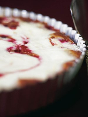 Karpaloiden alta paljastuu mehevän mausteinen pohja.