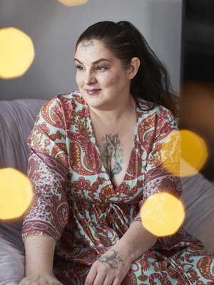 Rasaliina Jänöllä on ihollaan 21 jänisaiheista tatuointia. ”Luulen, että olen ollut entisessä elämässäni jänis tai juonut pienenä vahingossa jäniksen maitoa.”