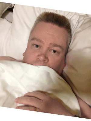 Akin jokapäiväinen iltarukous on: Levolle lasken, Luojani, armias ole suojani. 