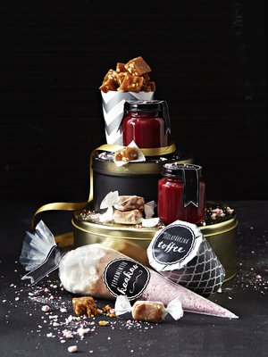 Etiketit ovat herkkulahjan viimeinen silaus.