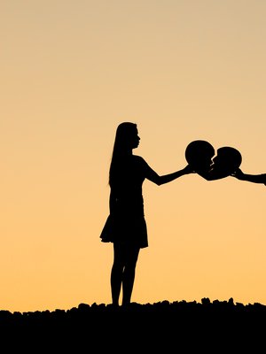 Se, että parisuhteessa ei koskaan riidellä, ei välttämättä kerro, että suhde olisi onnellinen.