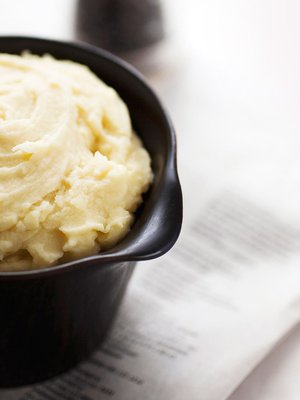 Ihana tilanne, jos perunamuusia jäi yli! Se on mainio ainesosa moneen uuteen ruokaan. 