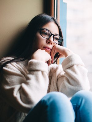 Vanhemman huoli ei pääty siihen, kun lapsi muuttaa omilleen. ”Vanhemmuuden vaikeimpia asioita on sekä luovuttaa lapsi eteenpäin että olla samalla se äiti tai isä, joka välittää ja jonka luo voi aina tulla”, Niina Junttila sanoo.