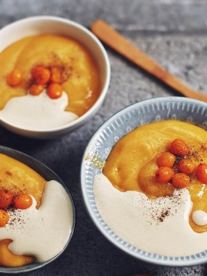 Pienellä piristyksellä perinteisestä puurosta tuli salonkikelpoista.