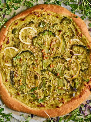 Pizzapohjan maun salaisuus on hidas kohotus. Siksi se leivotaan kylmään veteen.