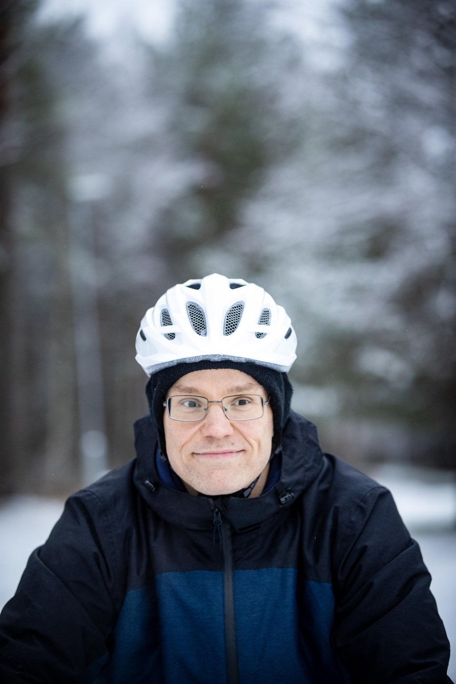 ”Arki on ihan erilaista kuin ennen, paljon mielekkäämpää. Nautin elämästä, eikä se ole vain väkisin vääntämistä”, Jaakko sanoo.
