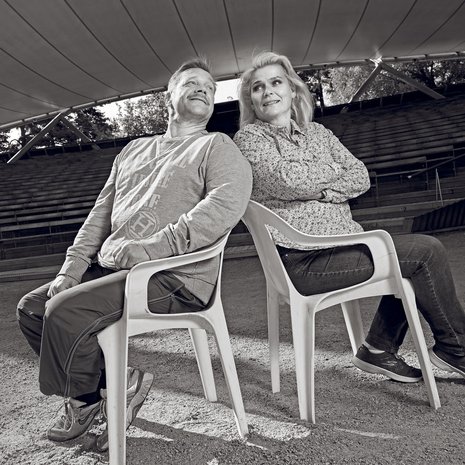 Puntti Valtonen ja Pirkko Hämäläinen näkevät tänä kesänä toisiaan joka päivä, sillä he näyttelevät yhdessä Pyynikin kesäteatterissa.