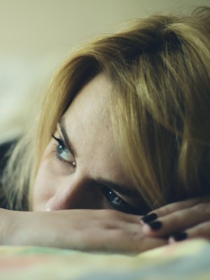  Läheiset voivat huomata oireet helpommin kuin masentunut itse. ”Kun masennusta ymmärtää, ei ota itseensä, jos toinen äksyilee”, Pirjo-Riitta Liimatainen sanoo.