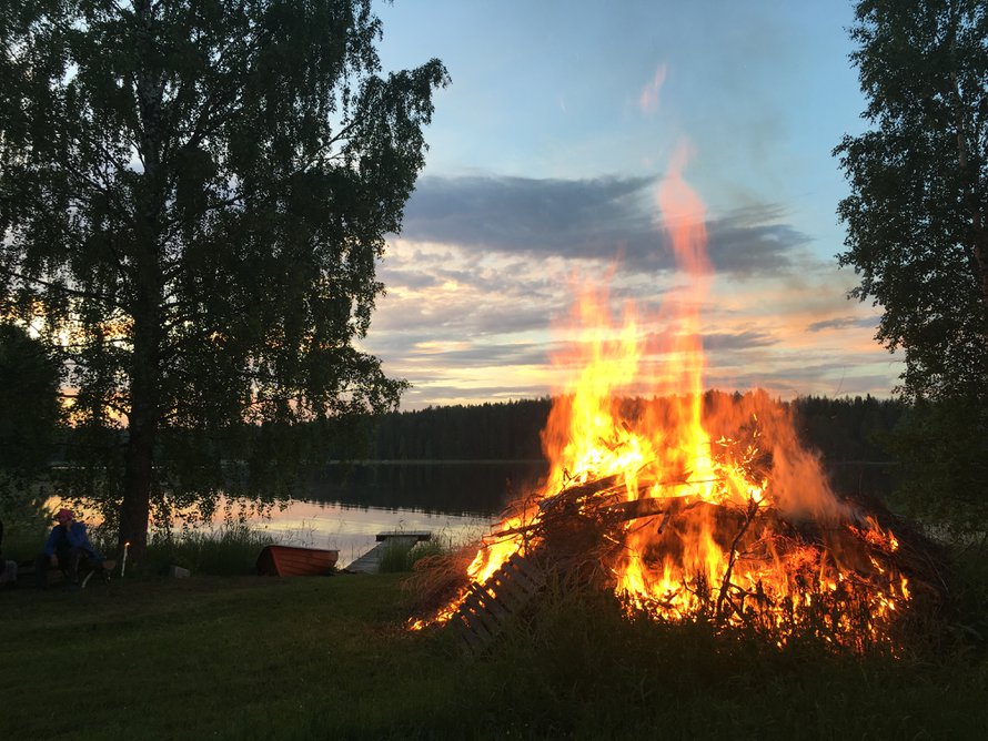 Keski-suomalainen juhannus | Kodin Kuvalehti