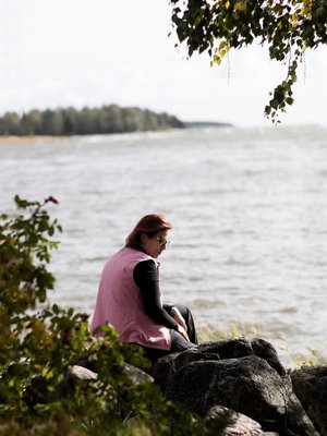 Miisu on sitkeää sukua. ”Kun elämä retuuttaa, en jää istumaan ja itkemään. Se asenne tulee vanhemmiltani. Äiti on syntynyt Viipurissa ja isä on stadilainen.”