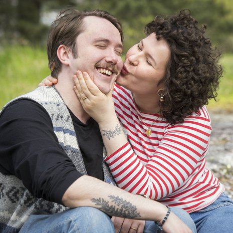 Vakavien sairauksien jälkeen tavallinen retki ruokakauppaan on Elias Salomäestä ja Anna-Karoliina Vainiosta elämän ihanin juttu. ”Teemme kaiken yhdessä”, Elias sanoo.