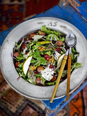 Klassinen yhdistelmä päärymää ja sinihomejuustoa tuo kaivattua raikkautta vaikkapa joulupöytään.